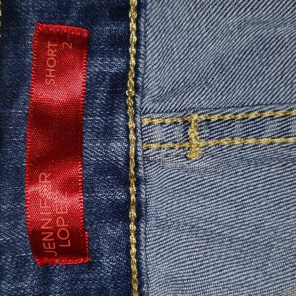 Jennifer Lopez Denim Short 2 - Picture 2 of 7